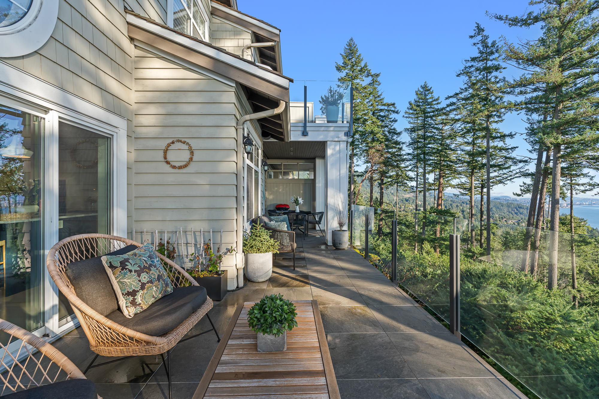 #8 - 5110 Alderfeild Place